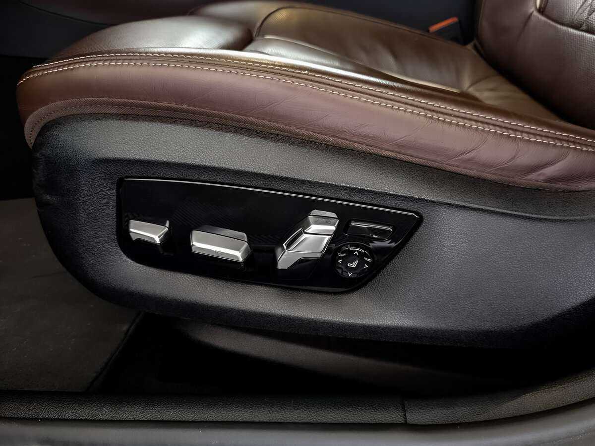 Б/У БМВ 5 серии 2020 года. Фото: #14