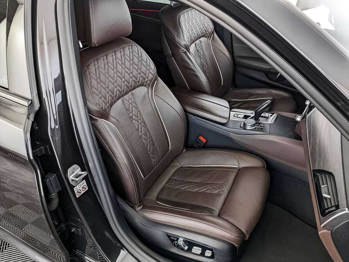 Б/У БМВ 5 серии 2020 года. Фото: #17