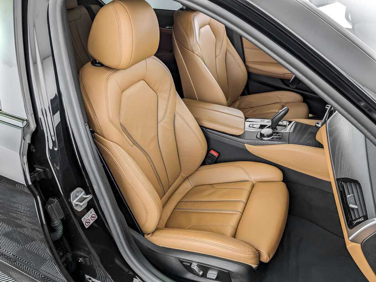 Б/У БМВ 5 серии 2021 года. Фото: #15