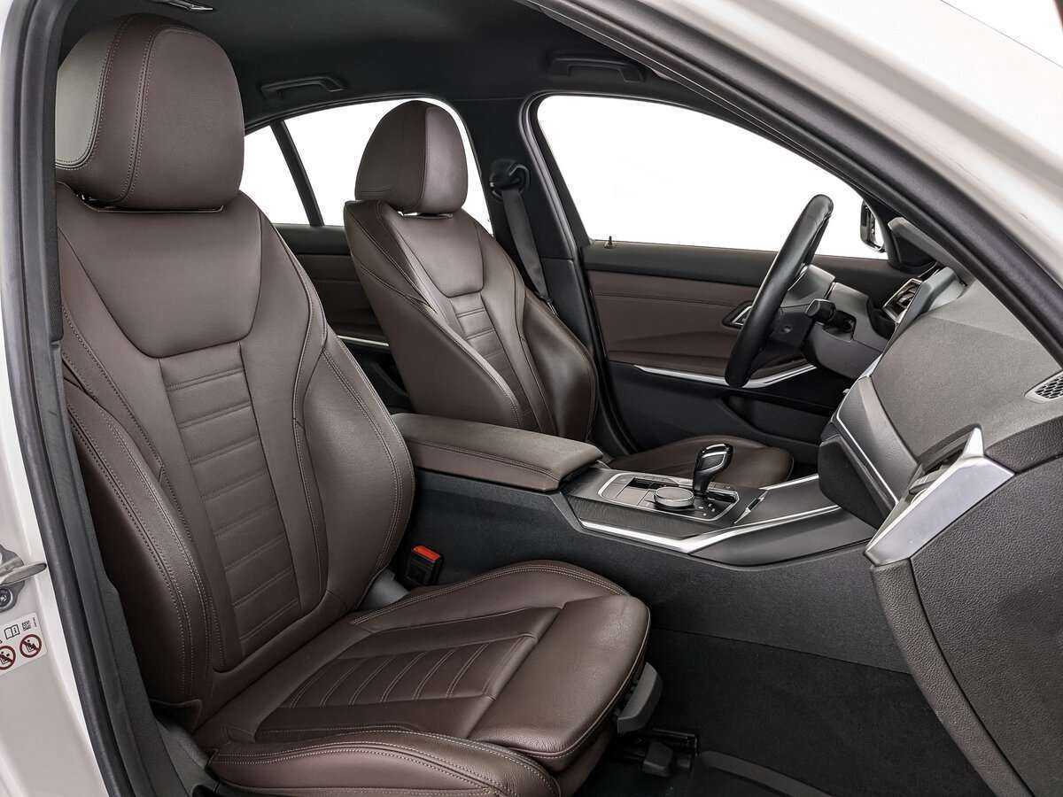 Б/У БМВ 3 серии 2020 года. Фото: #18