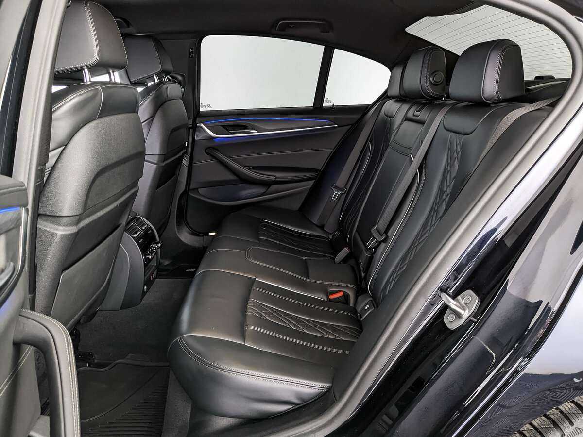 Б/У БМВ 5 серии 2021 года. Фото: #9