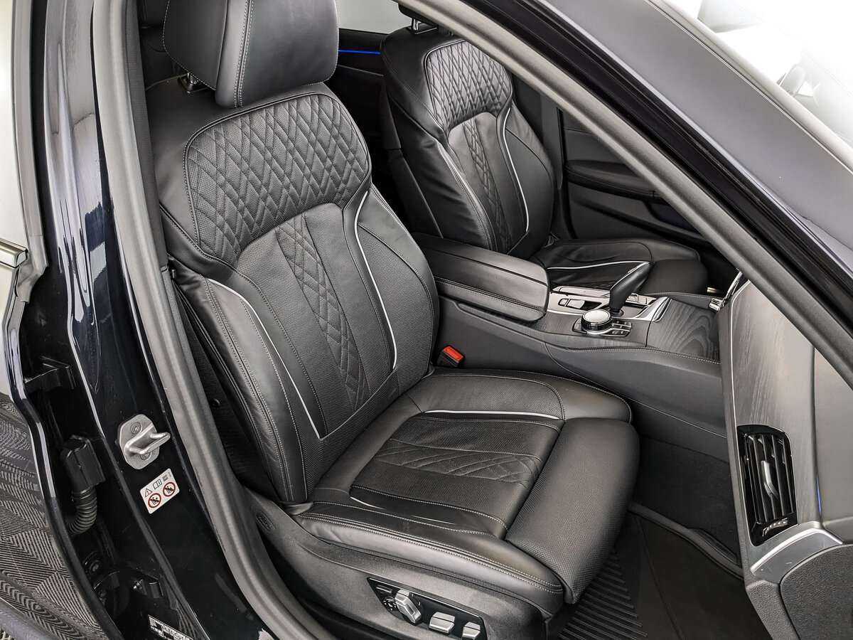 Б/У БМВ 5 серии 2021 года. Фото: #15