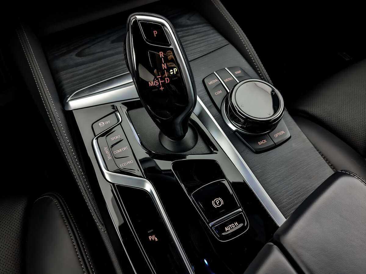 Б/У БМВ 5 серии 2021 года. Фото: #17