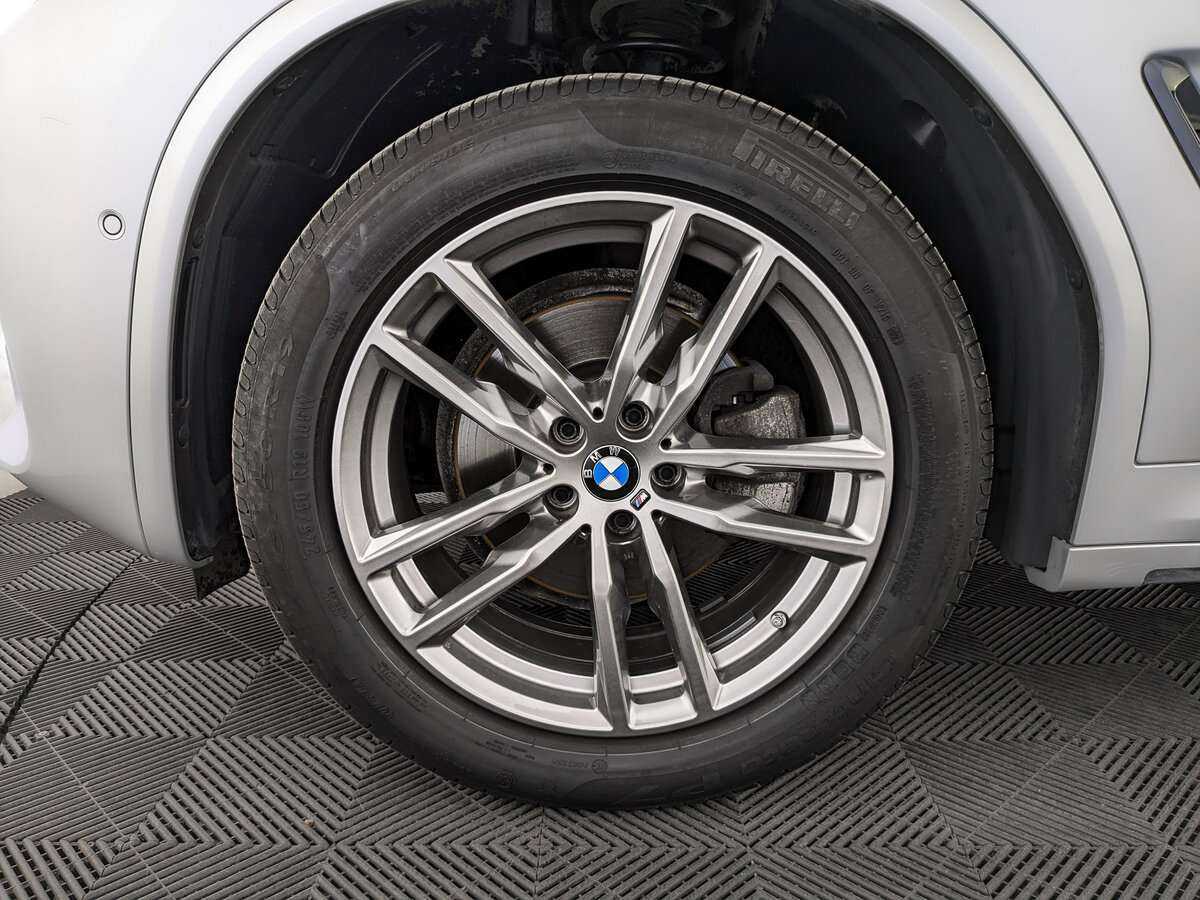 Б/У БМВ Икс4 2021 года. Фото: #11