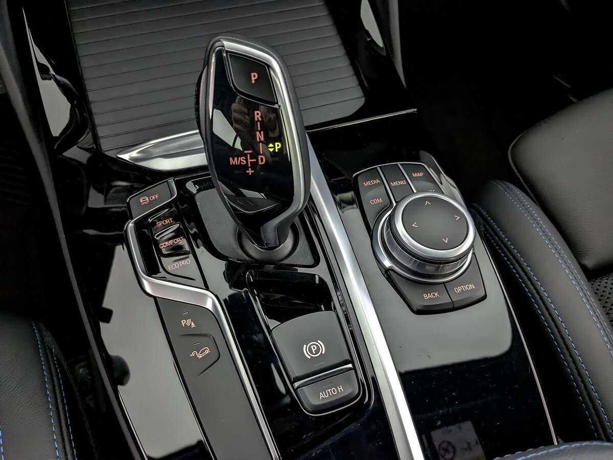 Б/У БМВ Икс4 2021 года. Фото: #27