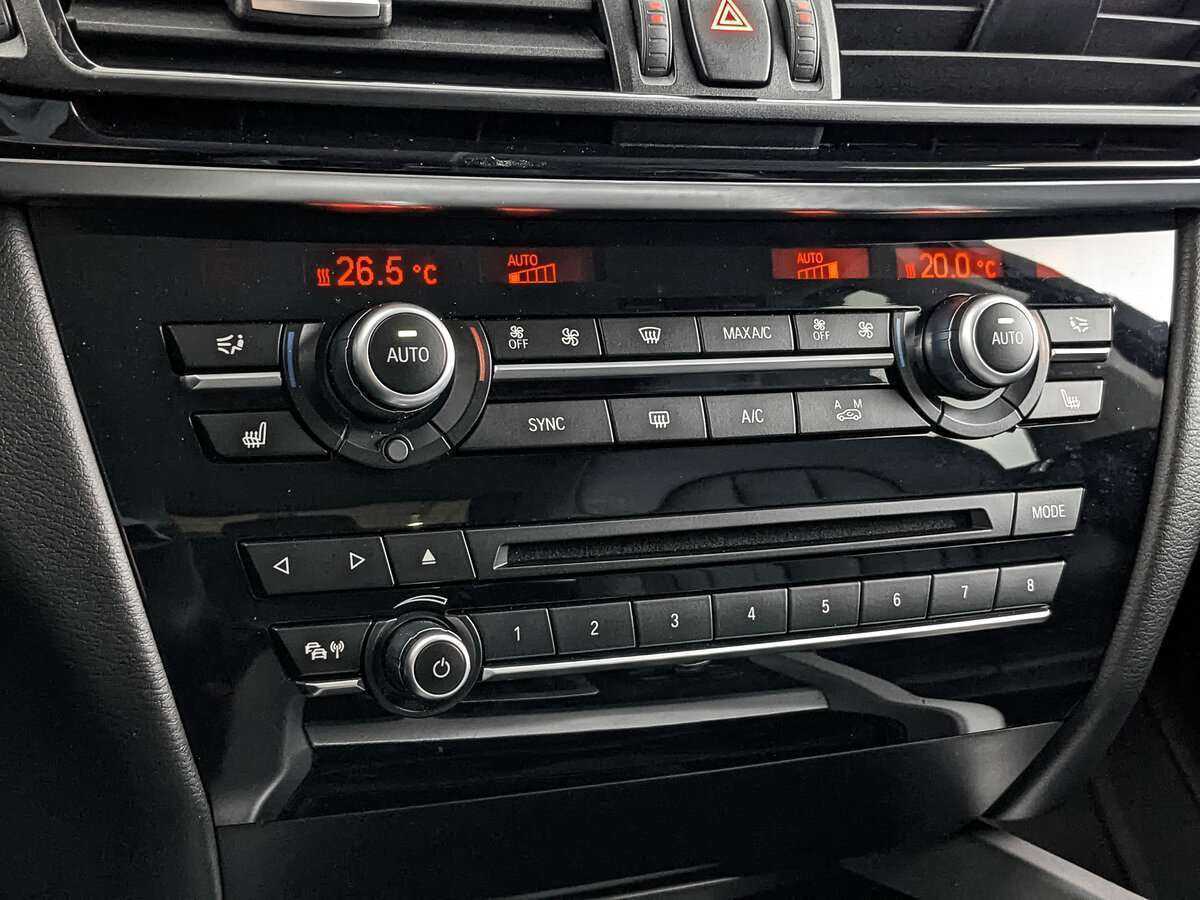 Б/У БМВ Икс5 2014 года. Фото: #15