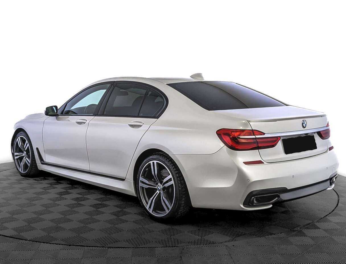 Б/У БМВ 7 серии 2019 года. Фото: #6