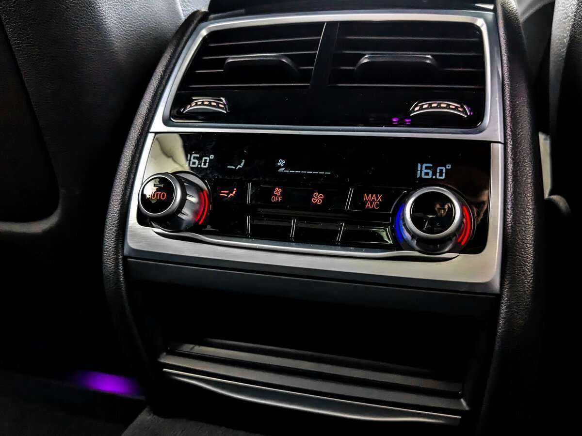 Б/У БМВ 7 серии 2019 года. Фото: #22