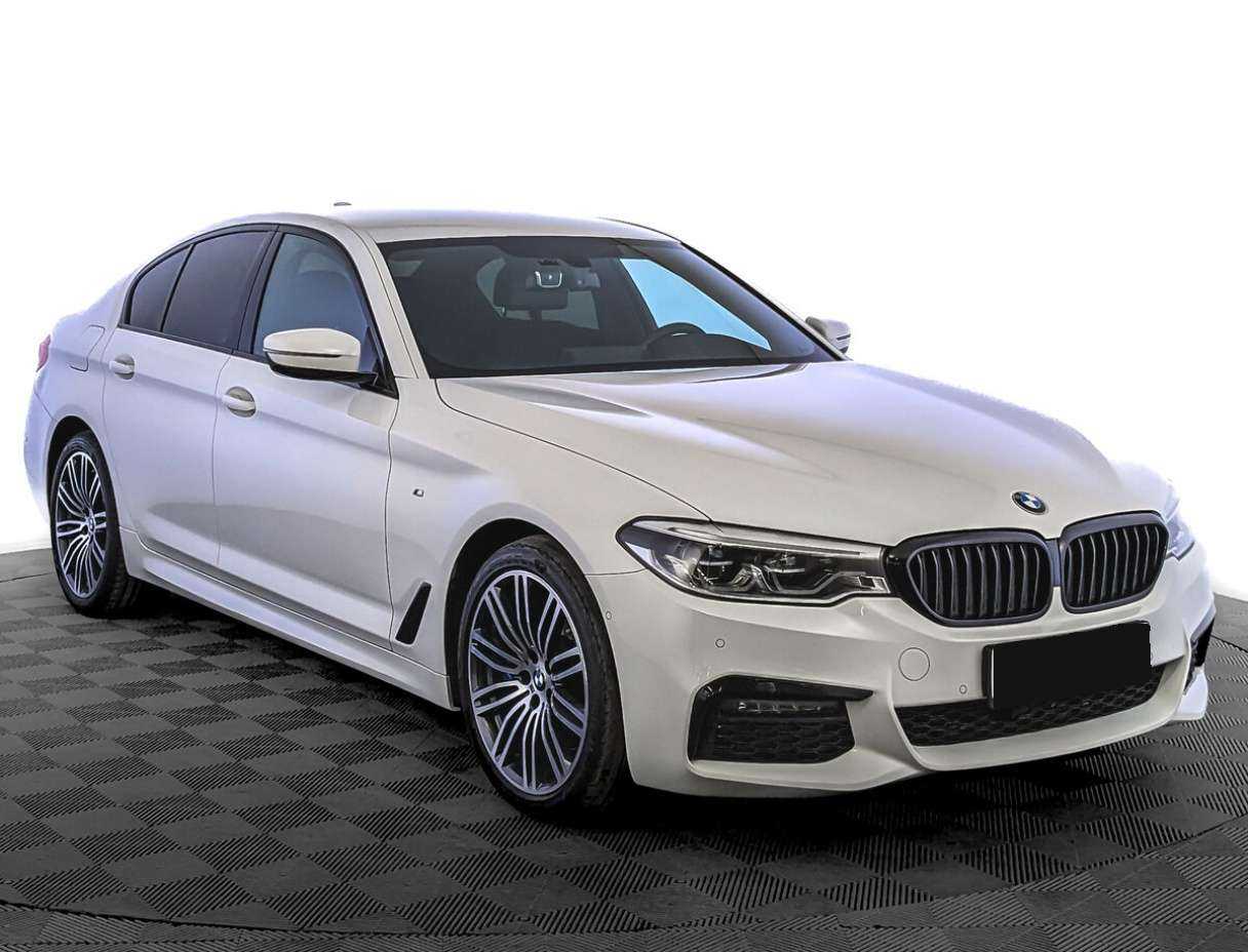 Б/У БМВ 5 серии 2019 года. Фото: #2