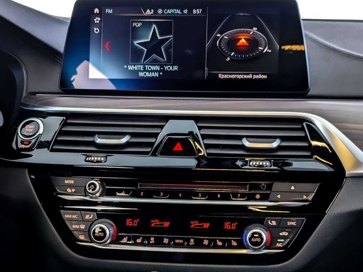 Б/У БМВ 5 серии 2019 года. Фото: #12