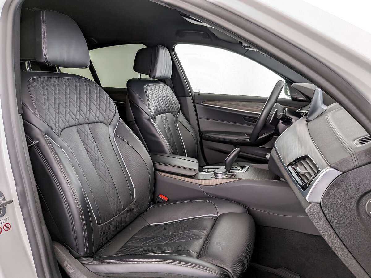 Б/У БМВ 5 серии 2019 года. Фото: #20