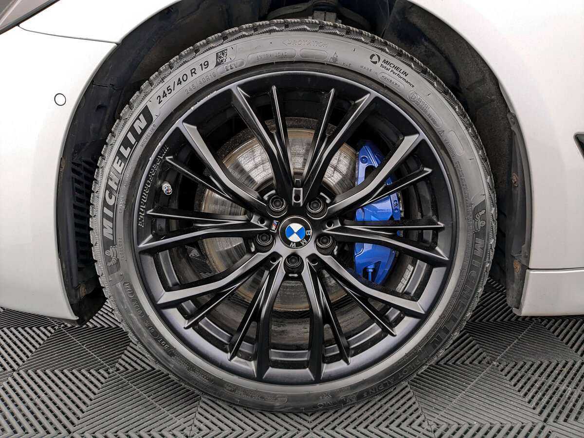 Б/У БМВ 5 серии 2020 года. Фото: #13