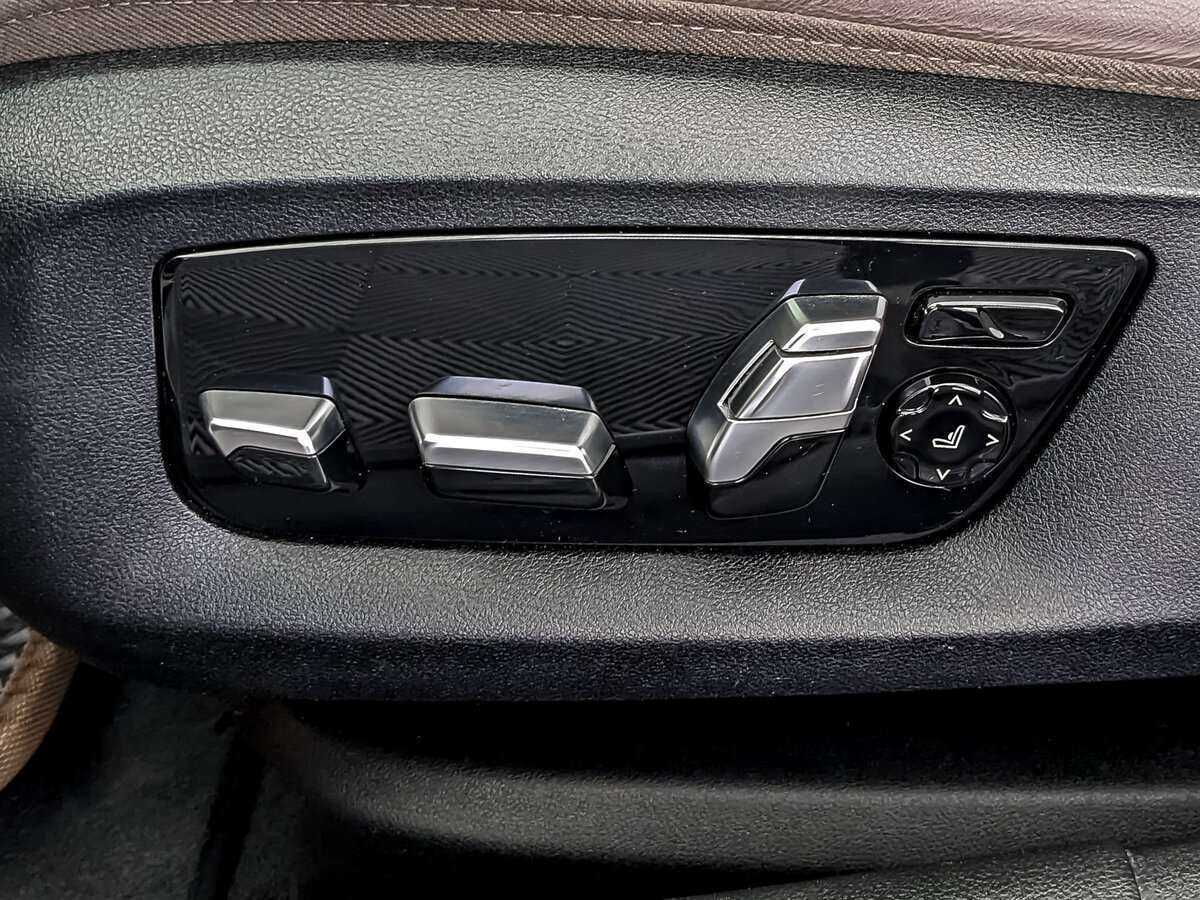 Б/У БМВ 5 серии 2020 года. Фото: #15