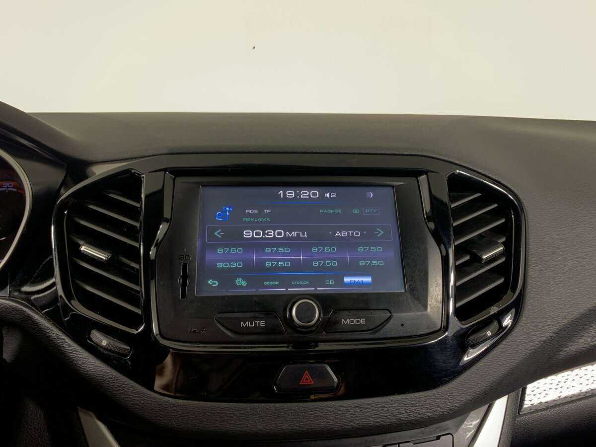 Б/У Лада (ВАЗ) Веста 2018 года. Фото: #12