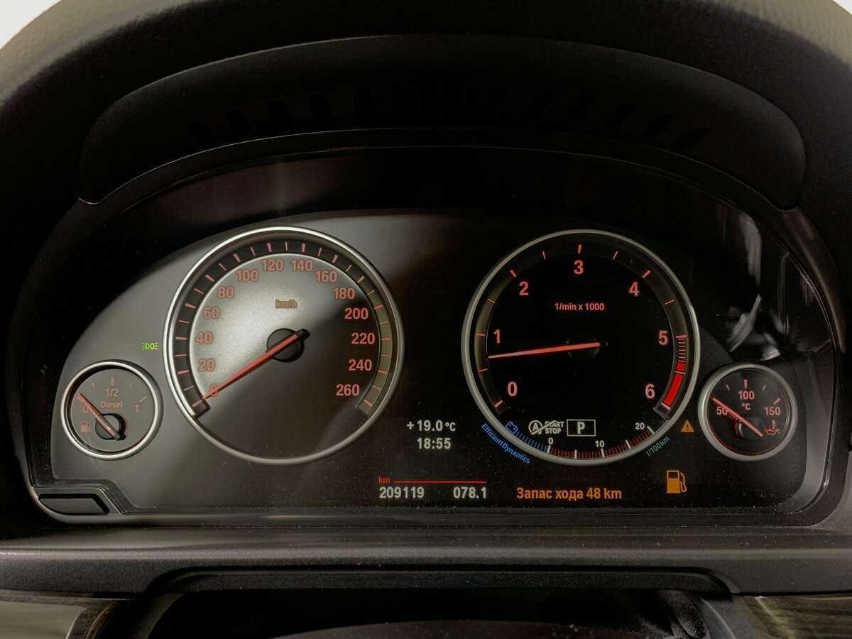 Б/У БМВ 5 серии 2012 года. Фото: #11