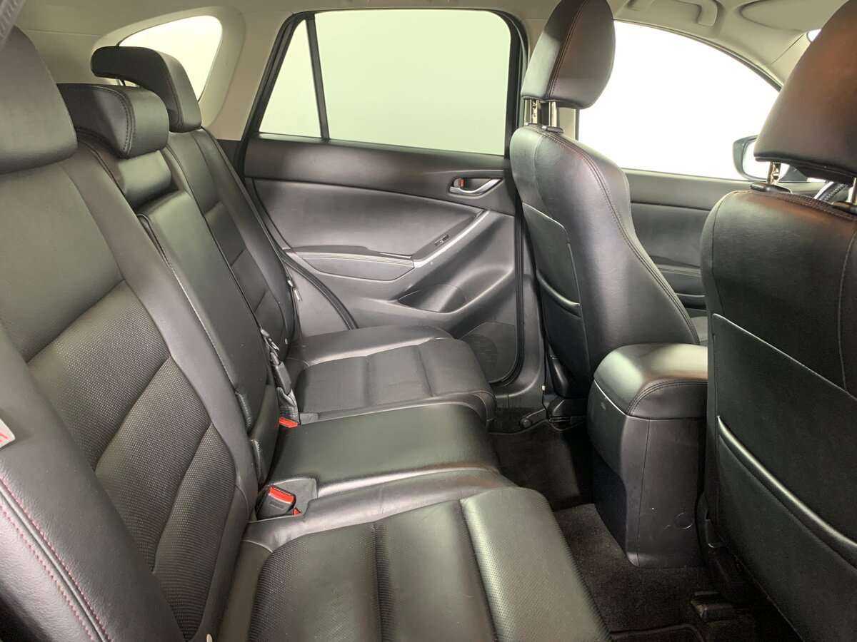 Б/У Мазда Ц-Икс-5 2017 года. Фото: #16