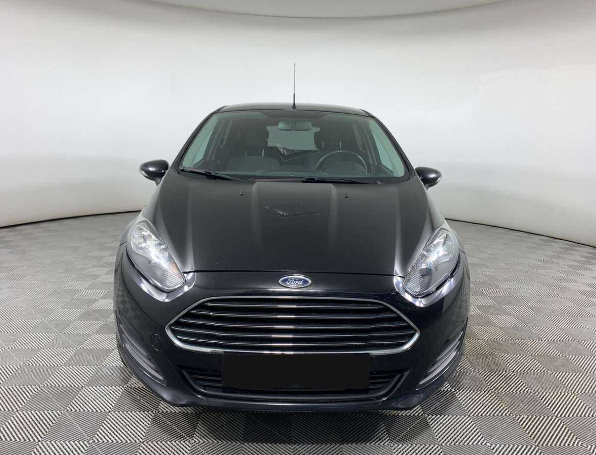 Б/У Форд Фиеста 2016 года. Фото: #1