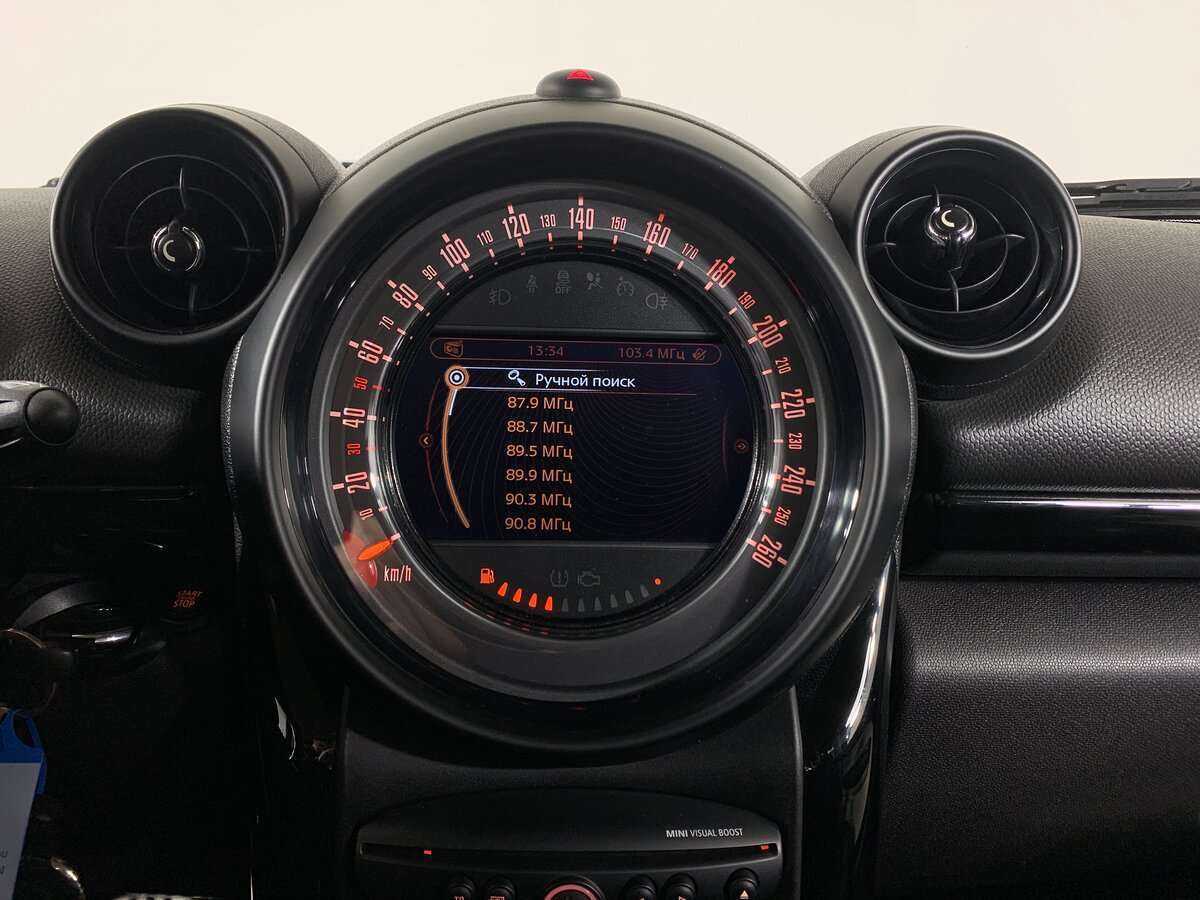 Б/У Мини Каунтримэн 2016 года. Фото: #12