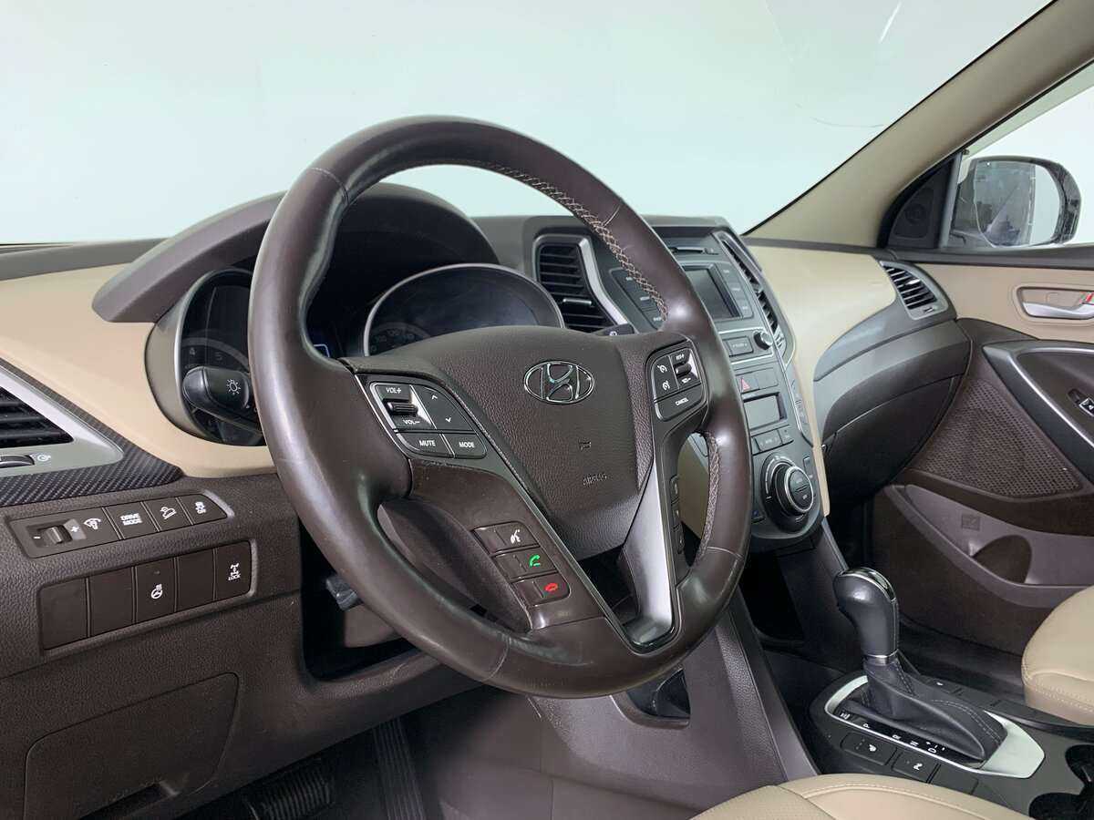 Б/У Хендай Санта Фе 2017 года. Фото: #8