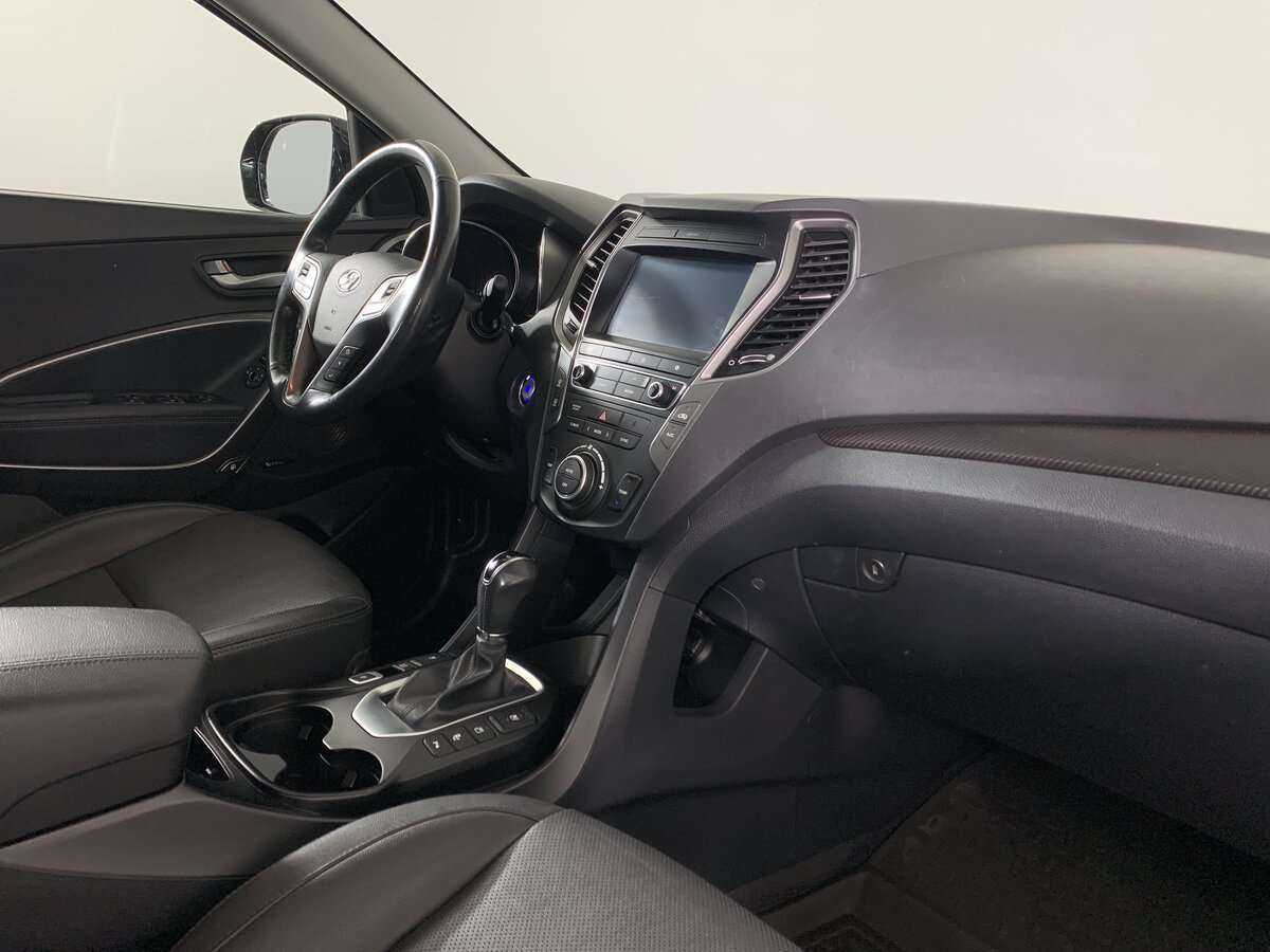 Б/У Хендай Санта Фе 2017 года. Фото: #10