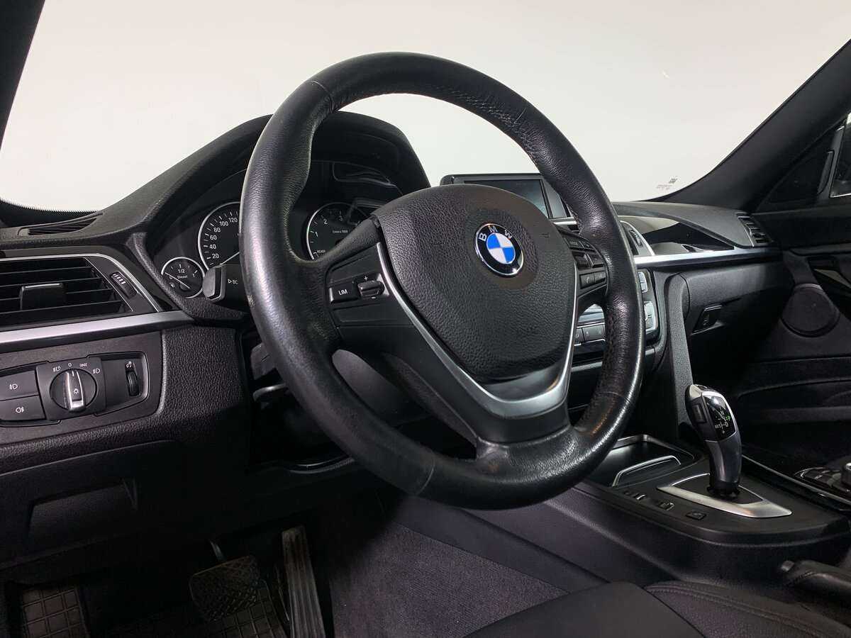 Б/У БМВ 3 серии 2017 года. Фото: #8