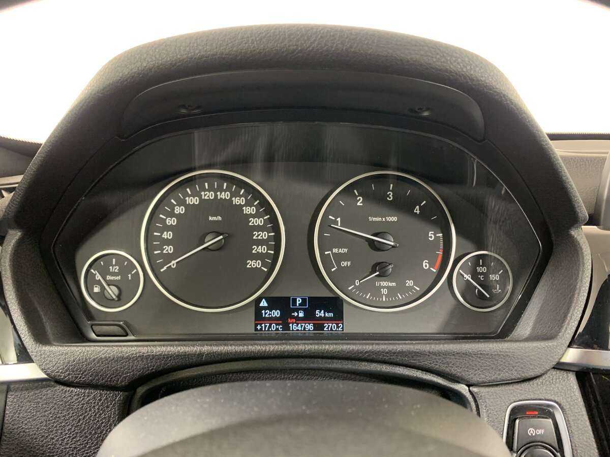 Б/У БМВ 3 серии 2017 года. Фото: #11