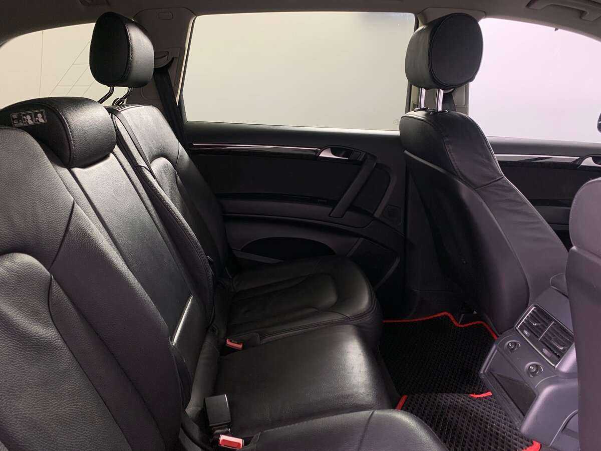 Б/У Ауди К7 2013 года. Фото: #13