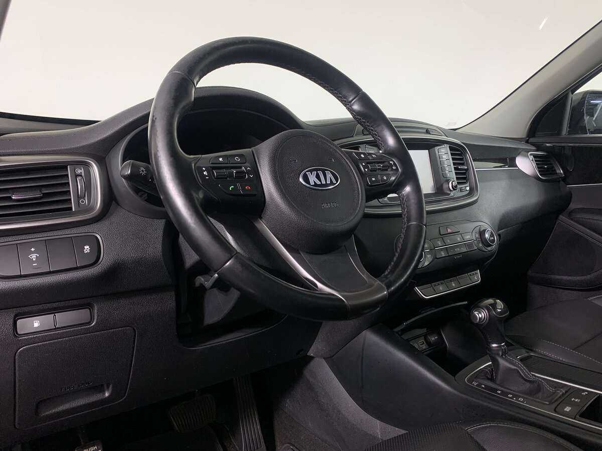 Б/У Киа Соренто 2016 года. Фото: #11