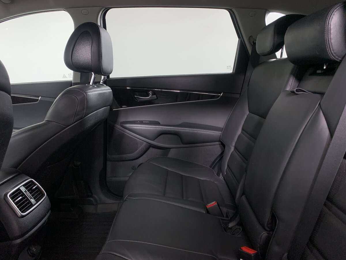 Б/У Киа Соренто 2016 года. Фото: #18