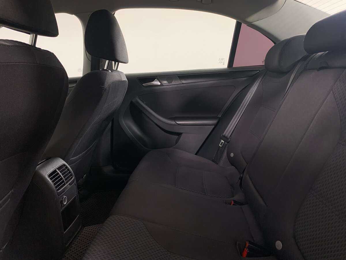 Б/У Фольксваген Джетта 2012 года. Фото: #15