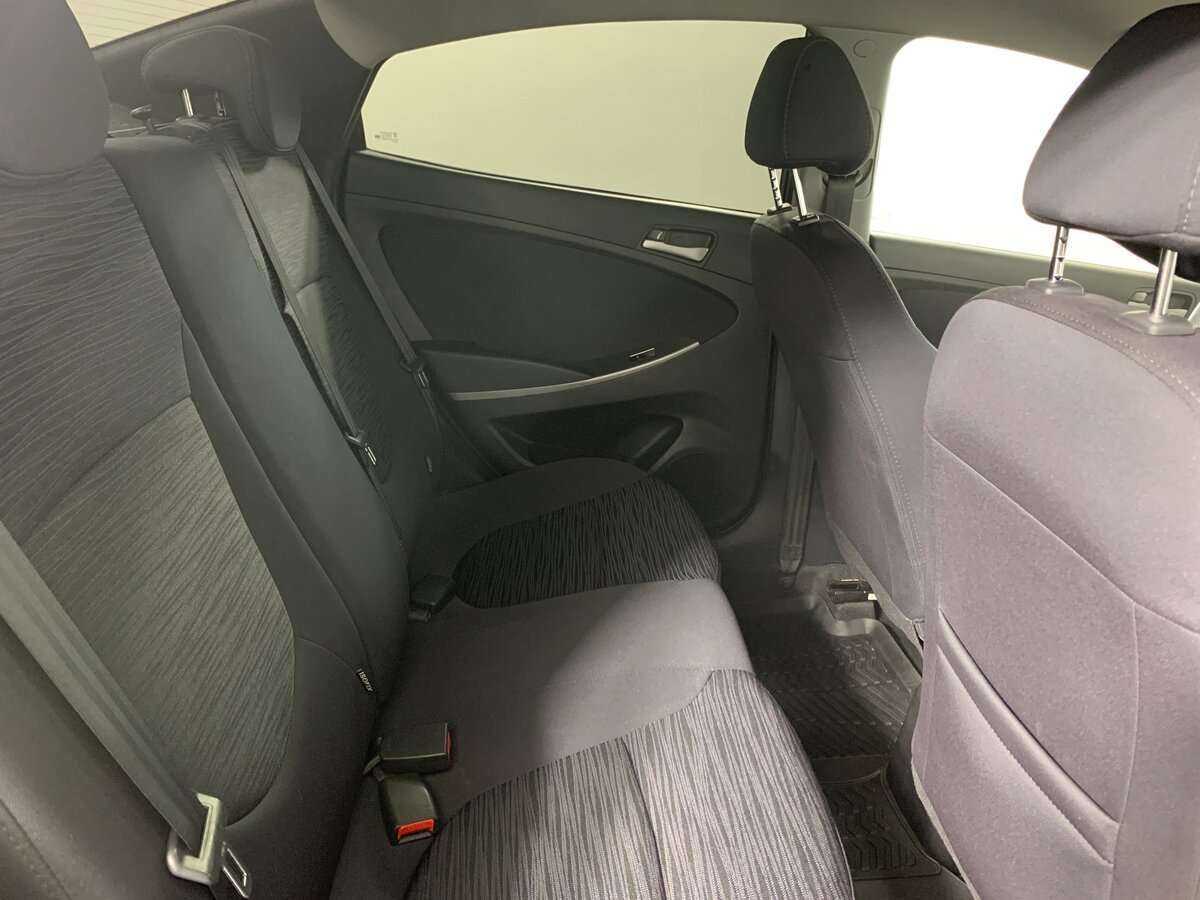 Б/У Хендай Солярис 2014 года. Фото: #14