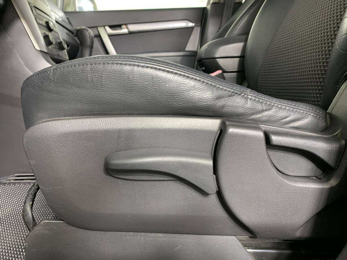 Б/У Шевроле Каптива 2009 года. Фото: #13