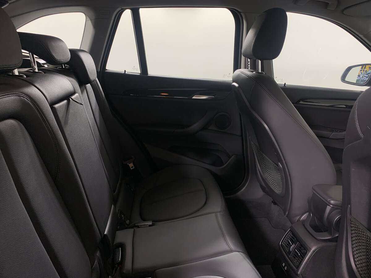 Б/У БМВ Икс1 2020 года. Фото: #14