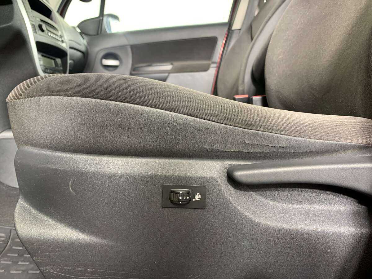 Б/У Ситроен Ц3 2008 года. Фото: #13