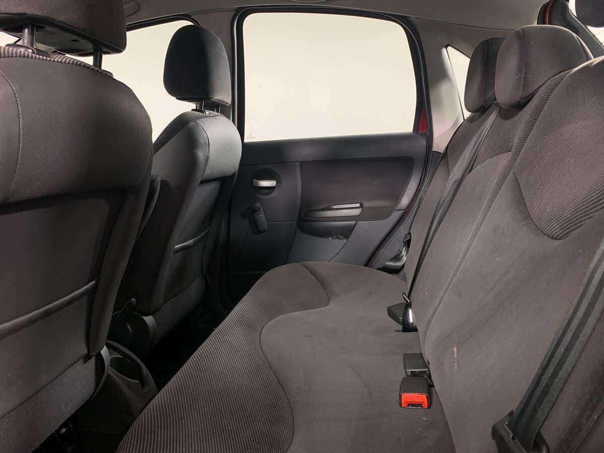 Б/У Ситроен Ц3 2008 года. Фото: #15