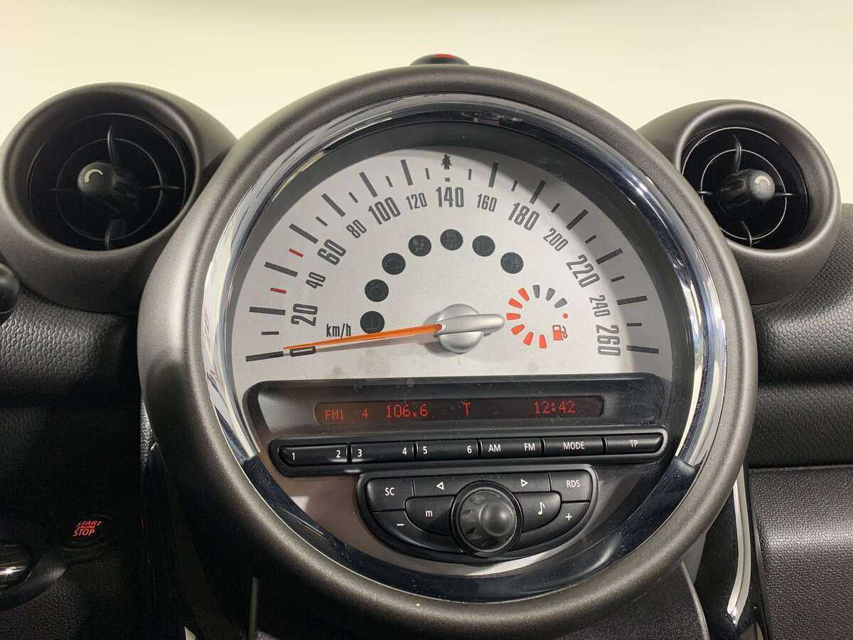 Б/У Мини Каунтримэн 2012 года. Фото: #15