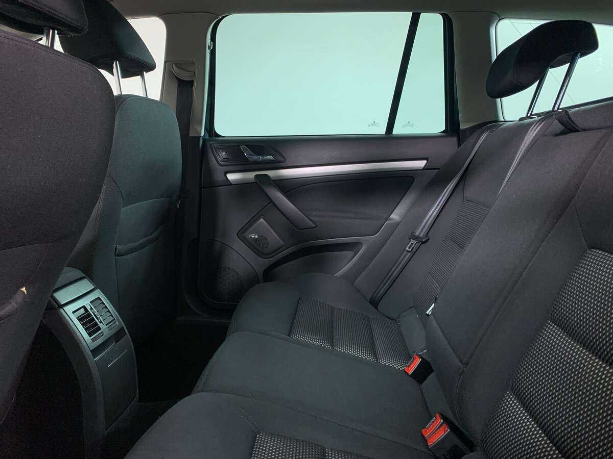 Б/У Шкода Октавия 2011 года. Фото: #15