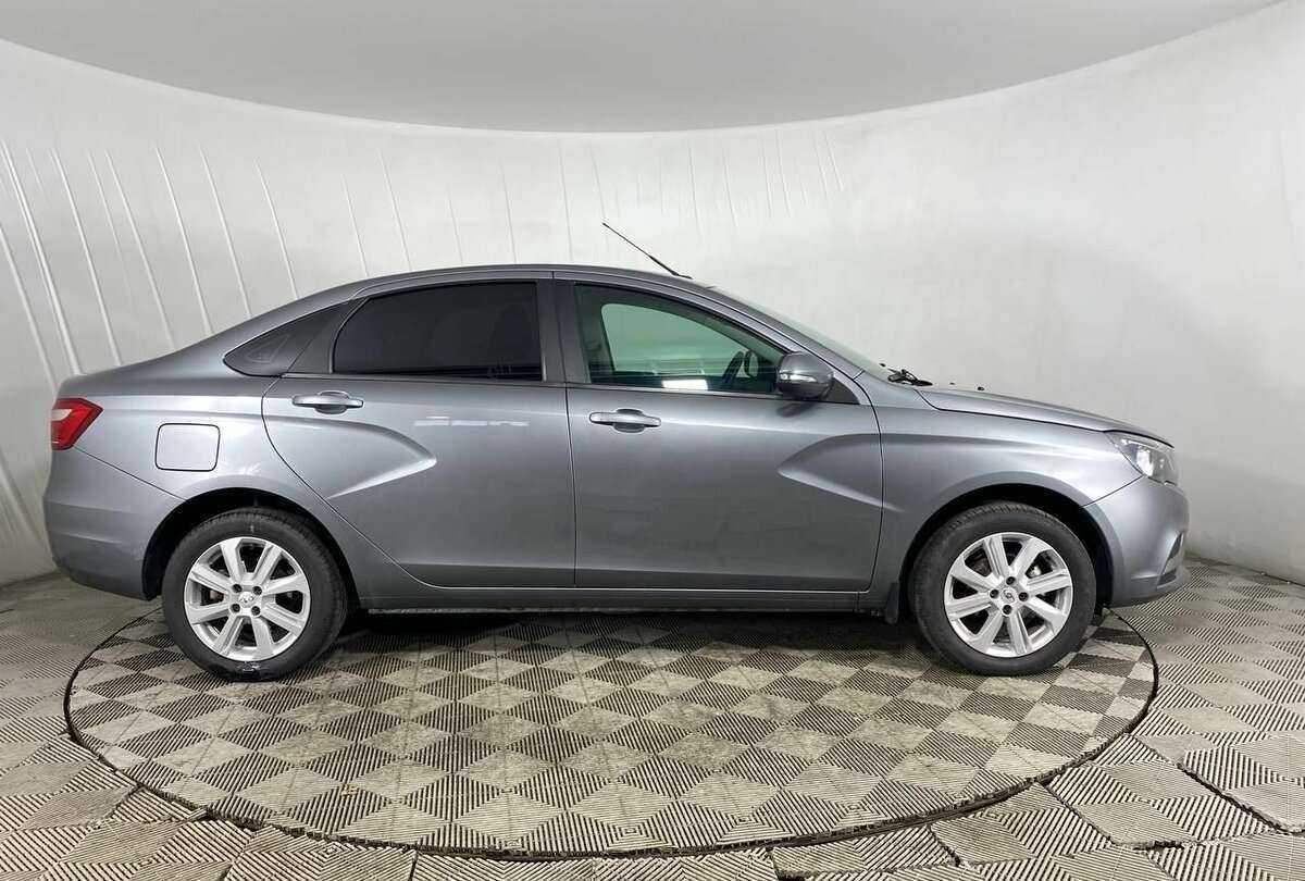 Б/У Лада (ВАЗ) Веста 2020 года. Фото: #3