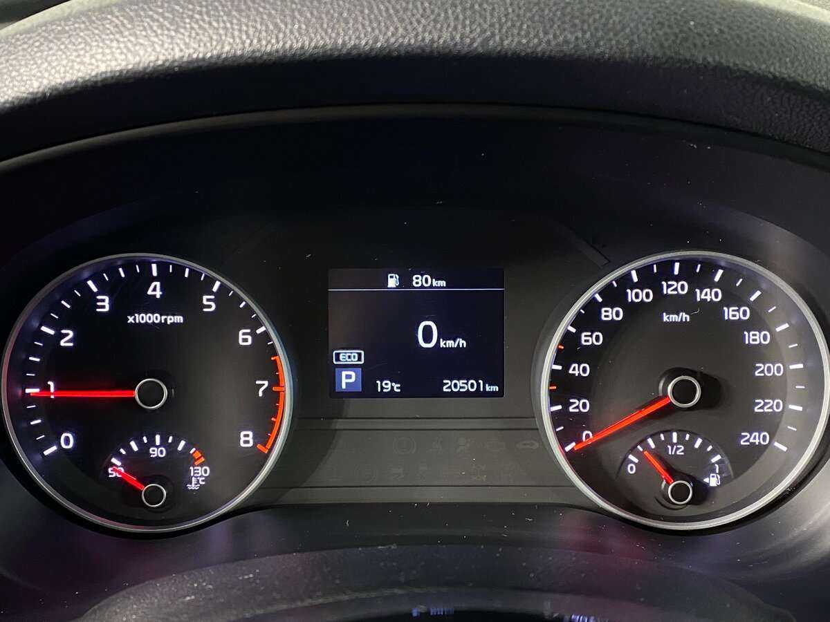 Б/У Киа Спортейдж 2021 года. Фото: #14