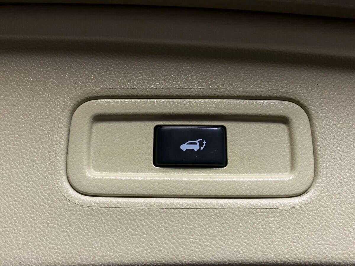 Б/У Инфинити Ф-Икс 2011 года. Фото: #6