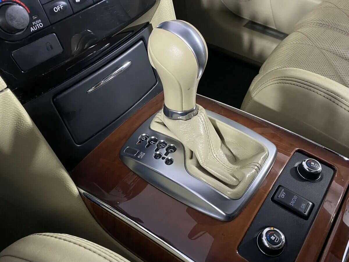 Б/У Инфинити Ф-Икс 2011 года. Фото: #15