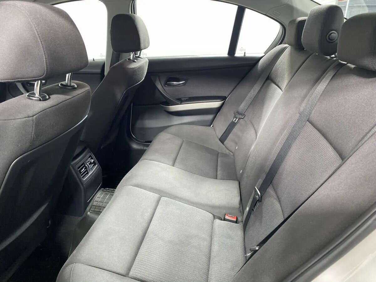 Б/У БМВ 3 серии 2011 года. Фото: #8