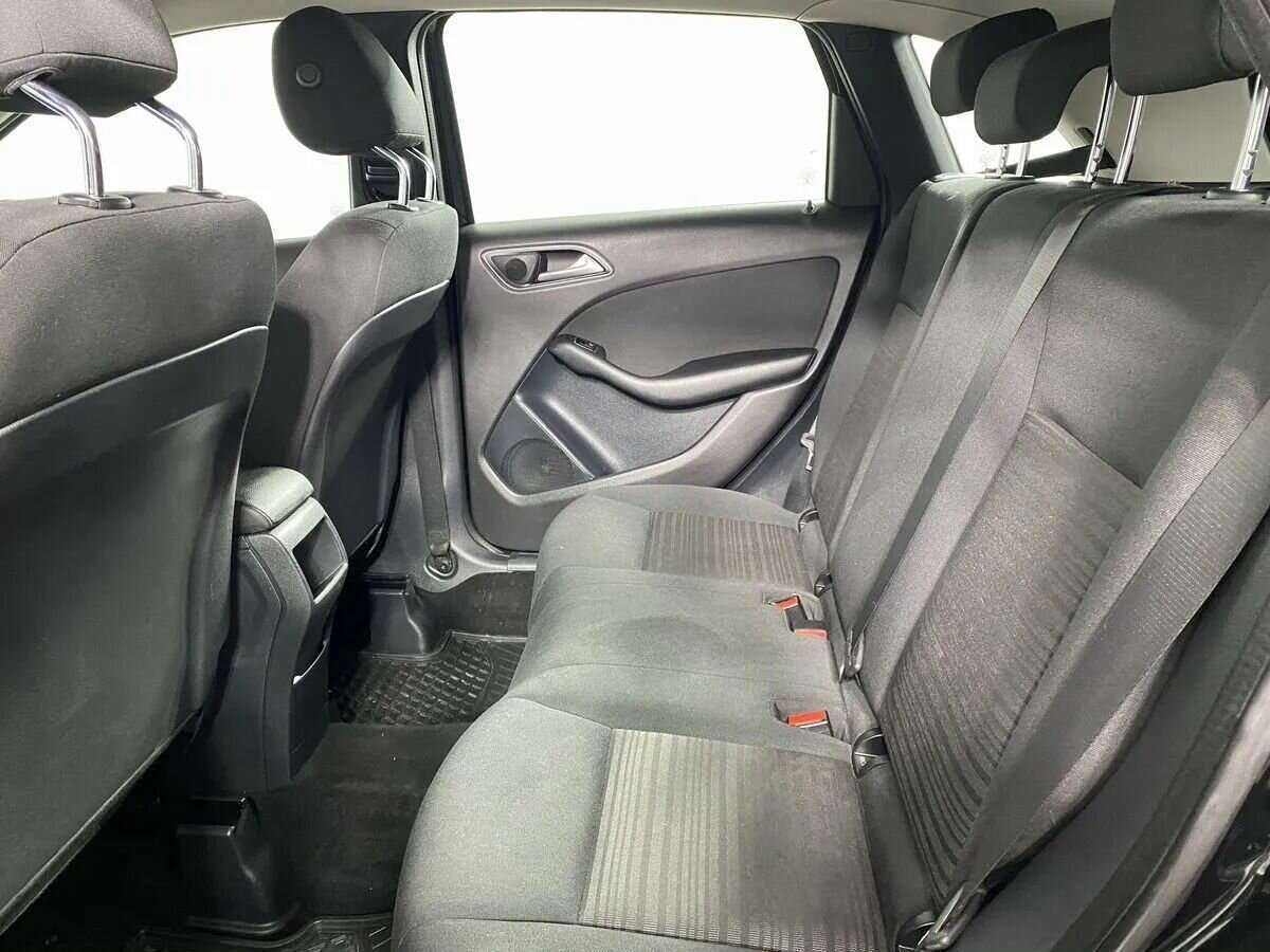 Б/У Мерседес-Бенц Б-Класс 2015 года. Фото: #7