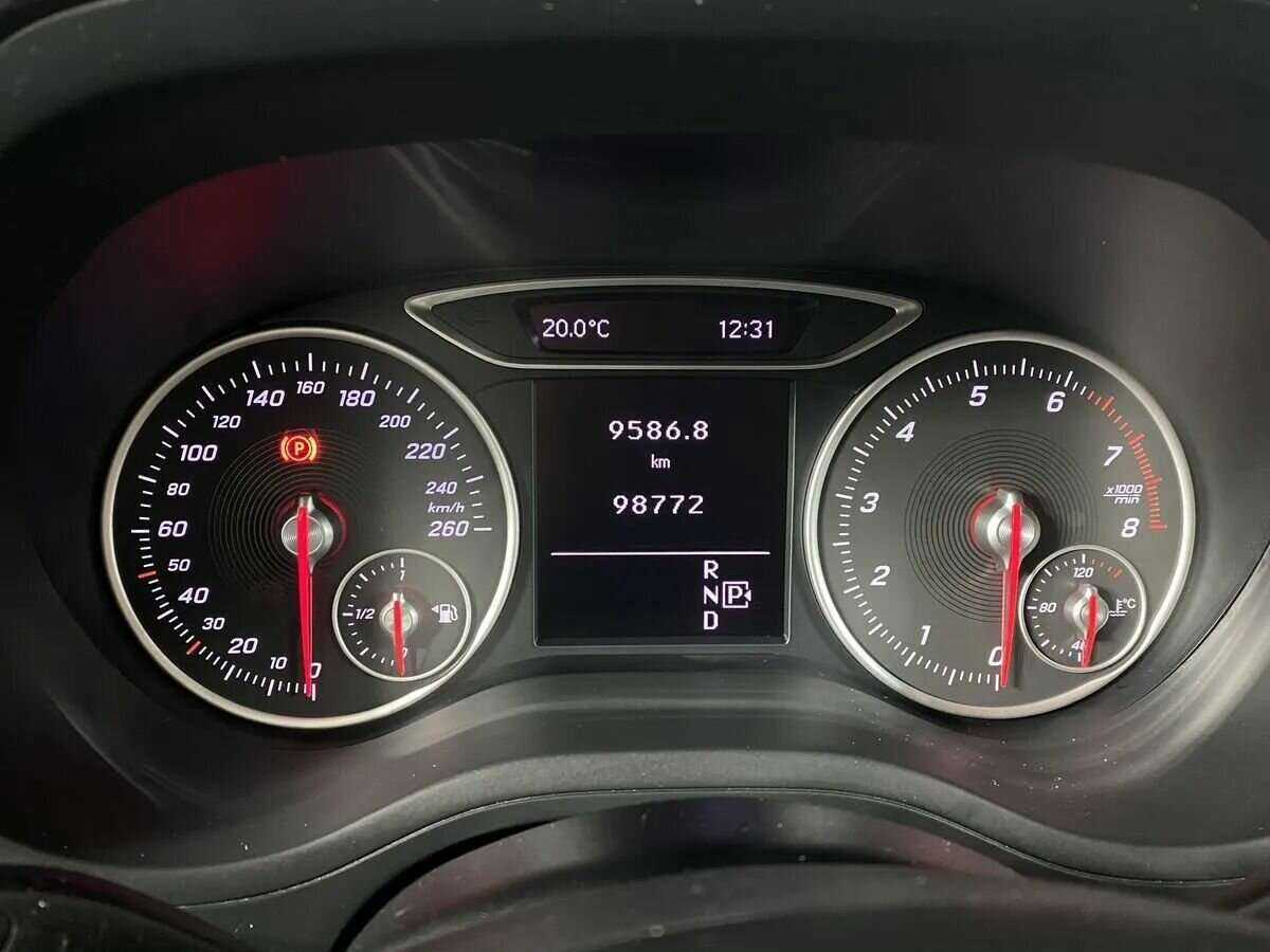 Б/У Мерседес-Бенц Б-Класс 2015 года. Фото: #14