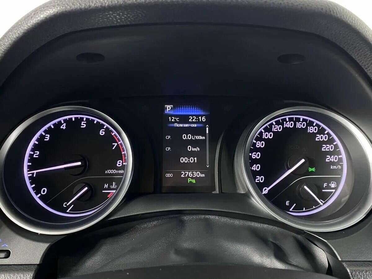 Б/У Тойота Камри 2020 года. Фото: #16