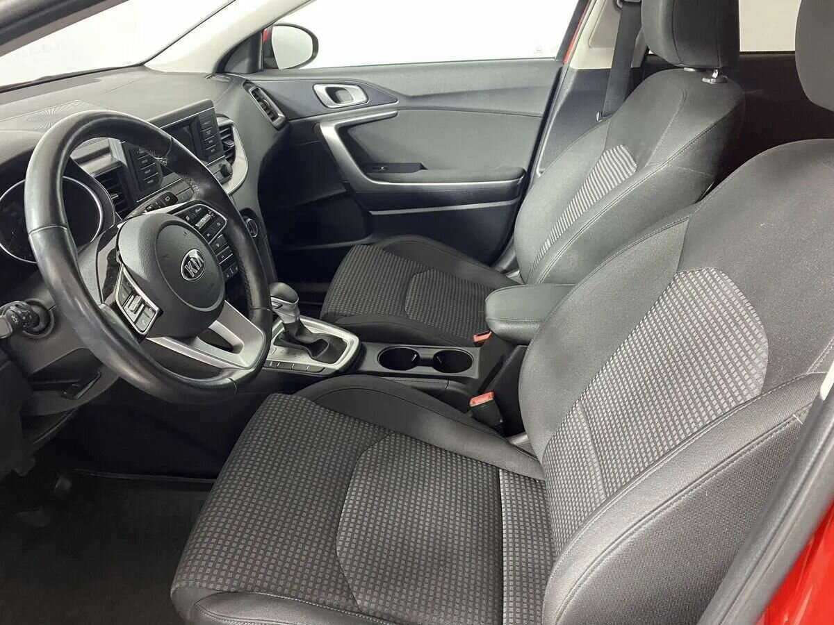 Б/У Киа Сид 2020 года. Фото: #8