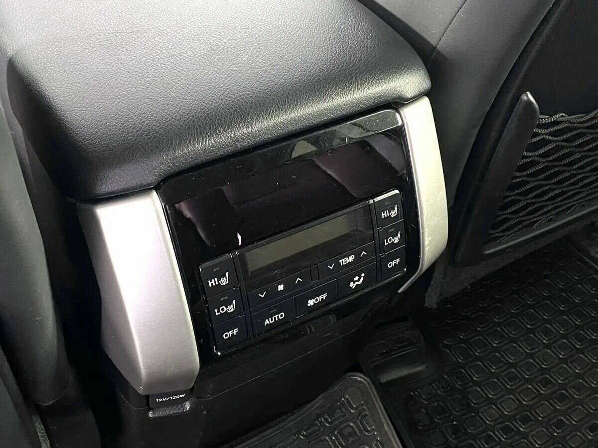 Б/У Тойота Лэнд Крузер Прадо 2020 года. Фото: #16