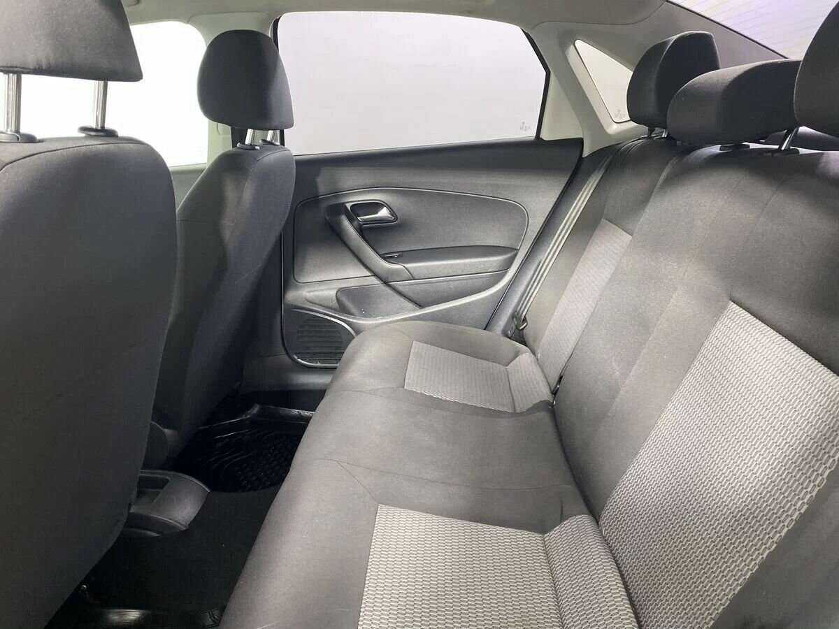 Б/У Фольксваген Поло 2011 года. Фото: #8