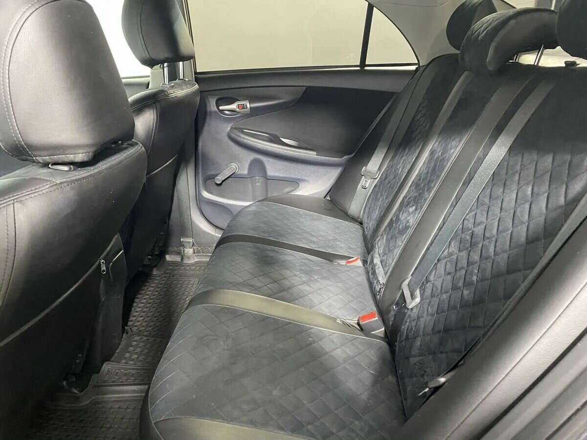 Б/У Тойота Королла 2010 года. Фото: #6