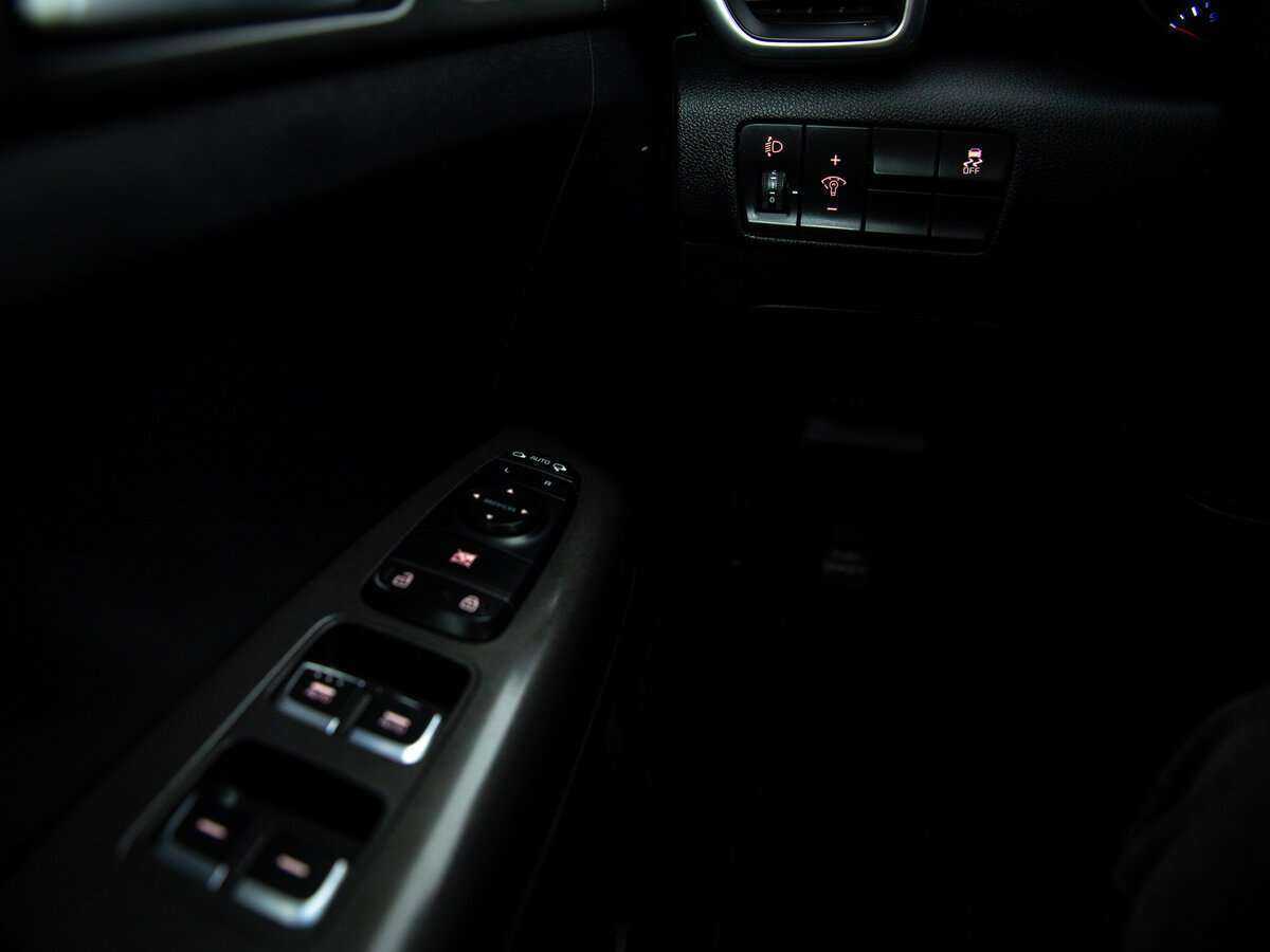 Б/У Киа Спортейдж 2017 года. Фото: #14